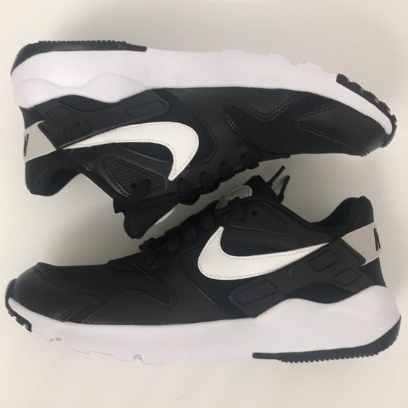 !!!!! WMNS NIKE LD VICTORY - Picture 10 of 12